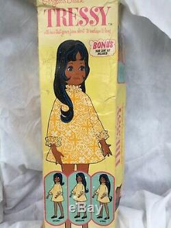1969 Ideal Crissy Family Tressy Doll Black African American in Box PLEASE READ