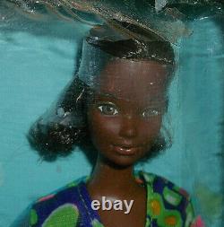 1974 Black Aa Quick Curl Cara Doll # 7291- Frise Vite Canadian Version Mute