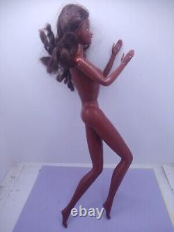 1977 Vintage Barbie Superstar Christie Doll African American #9950