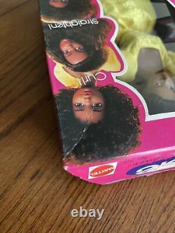 1981 RARE Vintage Magic Curl Barbie (African American) Doll #3989 NIB