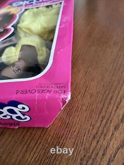 1981 RARE Vintage Magic Curl Barbie (African American) Doll #3989 NIB