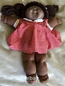 1983 Cabbage Patch Kids African American Black Girl Doll Yarn Hair Dimple