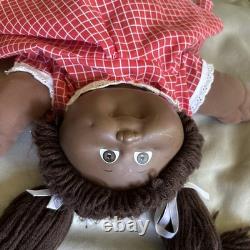 1983 Cabbage Patch Kids African American Black Girl Doll Yarn Hair Dimple