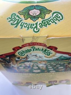 1985 Cabbage Patch Kids 16 Black African American Girl Doll In Box Orange Dress