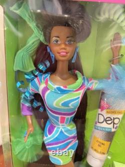 1991 Totally Hair African American Barbie NIB/NRFB Mattel #5948 Box Damage