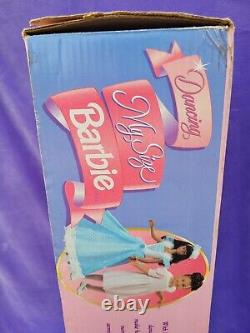1996 Dancing My Size African American Barbie Doll Mattel Wear And Share
