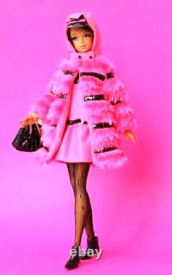 2012 Barbie Doll Fuchsia'N Fur Francie African American Gold Label W3517 MINT