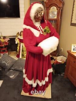 5' African American Black Animated Harold Gale Mechanical Animated Mrs Claus