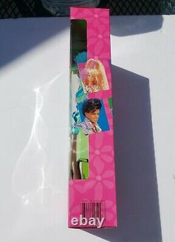 AA Barbie Totally Hair Barbie 1991 #5948 NIB