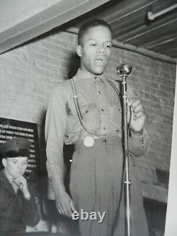 African American Singer Musician Jazz WW2 Performance U. S Military Audience 8x10