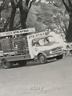 African american photo BLACK PANTHER PARTY OAKLAND CALIFORNIA