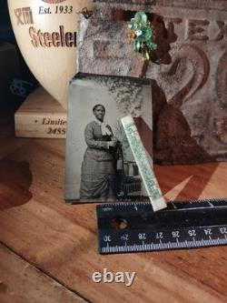 Antique African American BLACK EXCELLENCE COLORED FEMALE TINTYPE