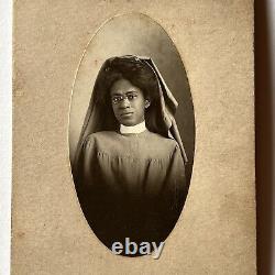 Antique Cabinet Card Photograph 1st Black African American Nurse Chicago IL