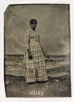 Antique Tintype Photo Beautiful Black African American Woman Full Fashion Unique