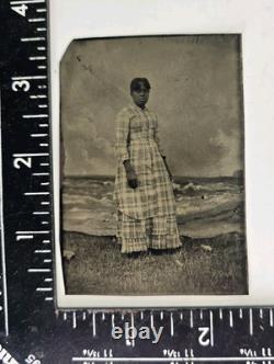 Antique Tintype Photo Beautiful Black African American Woman Full Fashion Unique