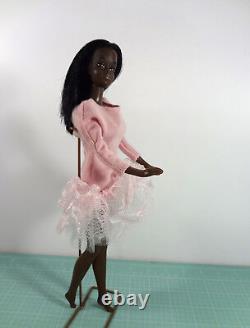 Barbie Doll Twist N Turn African American Black Doll Cristie Sunset Malibu Ebony