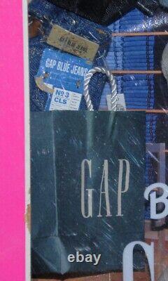 Barbie Gap AA Doll NRFB African American 1996 Special Edition Damaged Box