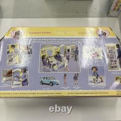 Barbie Happy Family Grandma's Kitchen African American, Black, Doll, Playset