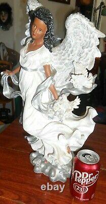 Black Angel African American Christmas Angel Tall 18 2002 Retired