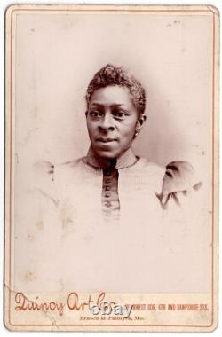 C. 1890s CABINET CARD QUINCY GORGEOUS AFRICAN AMERICAN BLACK WOMEN PALMYRA MO