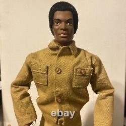 GI Joe 12 Adventure Team BLACK ADVENTURER African American NO CRACKS