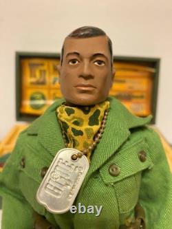 GI OE ACTION SOLDIER (AFRICAN AMERICAN) BLACK With ORIGINAL GREEN BERET UNIFORM 66