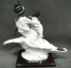 Giuseppe ARMANI 13 African American Porcelain Figurine 0502F Black Maternity