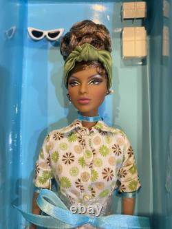 Jason Wu Something Cool Isha Close-up Doll, Royaltini, 91087. New With Shipper