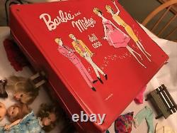 Lot 1963 Vintage Mixed Barbie Case Wigs Clothing Accessories Black Barbie B805