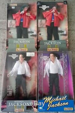 Michael Jackson Street Life Black Or White, Beat It Singing Dolls / Figures Lot