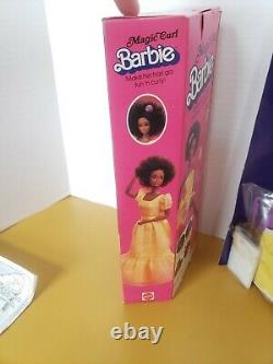 New open box 3989 A/A Magic curl Barbie 1981 black vintage rare