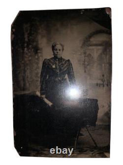 ORIGINAL 19th CENTURY TINTYPE PHOTOGRAPH OF AN AFRICAN AMERICAN WOMAN, c. 1870