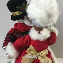 RARE African American Santa And Mrs Claus Holiday Skate Avon Black Musical Dance