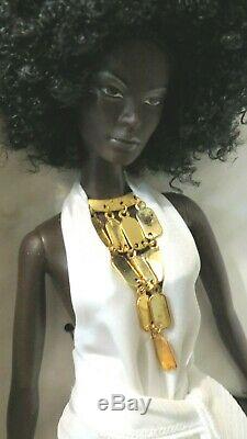 Rare Model Of The Moment NICHELLE Black Afro Barbie Doll AA Model Muse Mattel