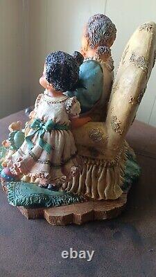 Rare VINTAGE AFRICAN AMERICAN BLACK GRANDMOTHER AND GRANDCHILDREN MOMENT 10x8x12