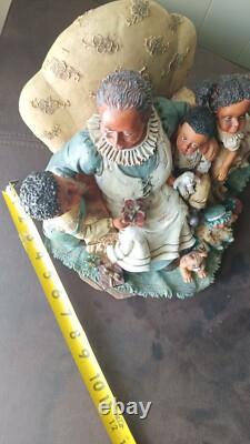 Rare VINTAGE AFRICAN AMERICAN BLACK GRANDMOTHER AND GRANDCHILDREN MOMENT 10x8x12