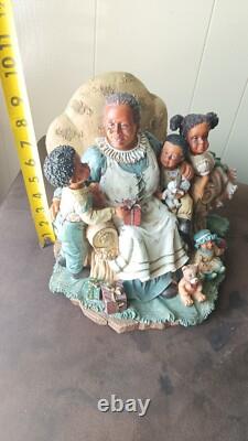 Rare VINTAGE AFRICAN AMERICAN BLACK GRANDMOTHER AND GRANDCHILDREN MOMENT 10x8x12