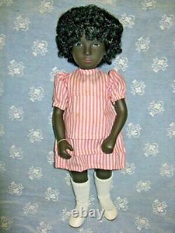 Sasha 109 CORA African American Black Girl Doll Made n England Near MINT IN BOX