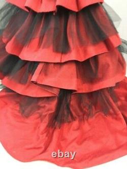 Stunning Symphonic Antoinette doll Perfect in red and black Sydney Tonner Tyler