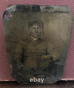 True Vintage Antique Tintype Photo Black African American Woman Gold Jewelry