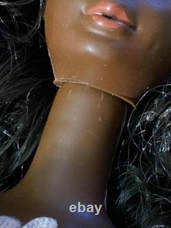 VINTAGE Superstar Era 1978 Black African American KISSING CHRISTIE DOLL & Outfit