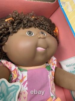 Vintage 1992 Cabbage Patch Kids Doll #31910/31911 African American Black Tongue