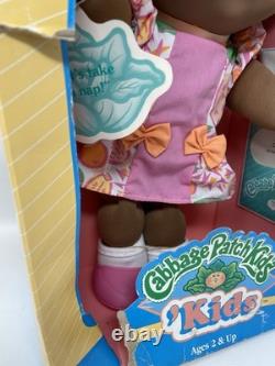 Vintage 1992 Cabbage Patch Kids Doll #31910/31911 African American Black Tongue