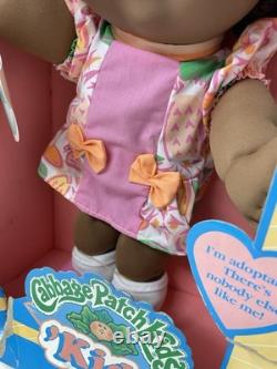 Vintage 1992 Cabbage Patch Kids Doll #31910/31911 African American Black Tongue