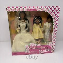 Vintage 1994 Wedding Party Barbie Deluxe Set African American Mattel