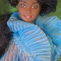 Vintage Beauty Secrets Christie 1979 Mattel No. 1295 Barbie Doll NRFB NIB? LOOK