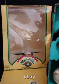 Vintage Cabbage Patch Doll 1983 African American Black Original Clothes box