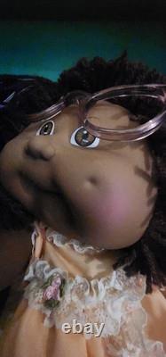Vintage Cabbage Patch Doll 1983 African American Black Original Clothes box