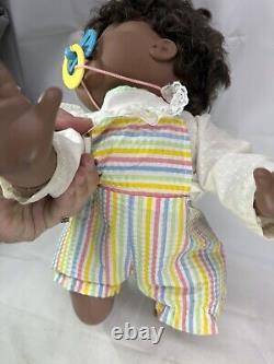 WORKS! Vintage 1988 Oopsie Daisy Crawling Baby Doll African American Black Tyco