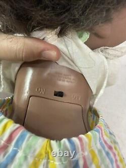 WORKS! Vintage 1988 Oopsie Daisy Crawling Baby Doll African American Black Tyco